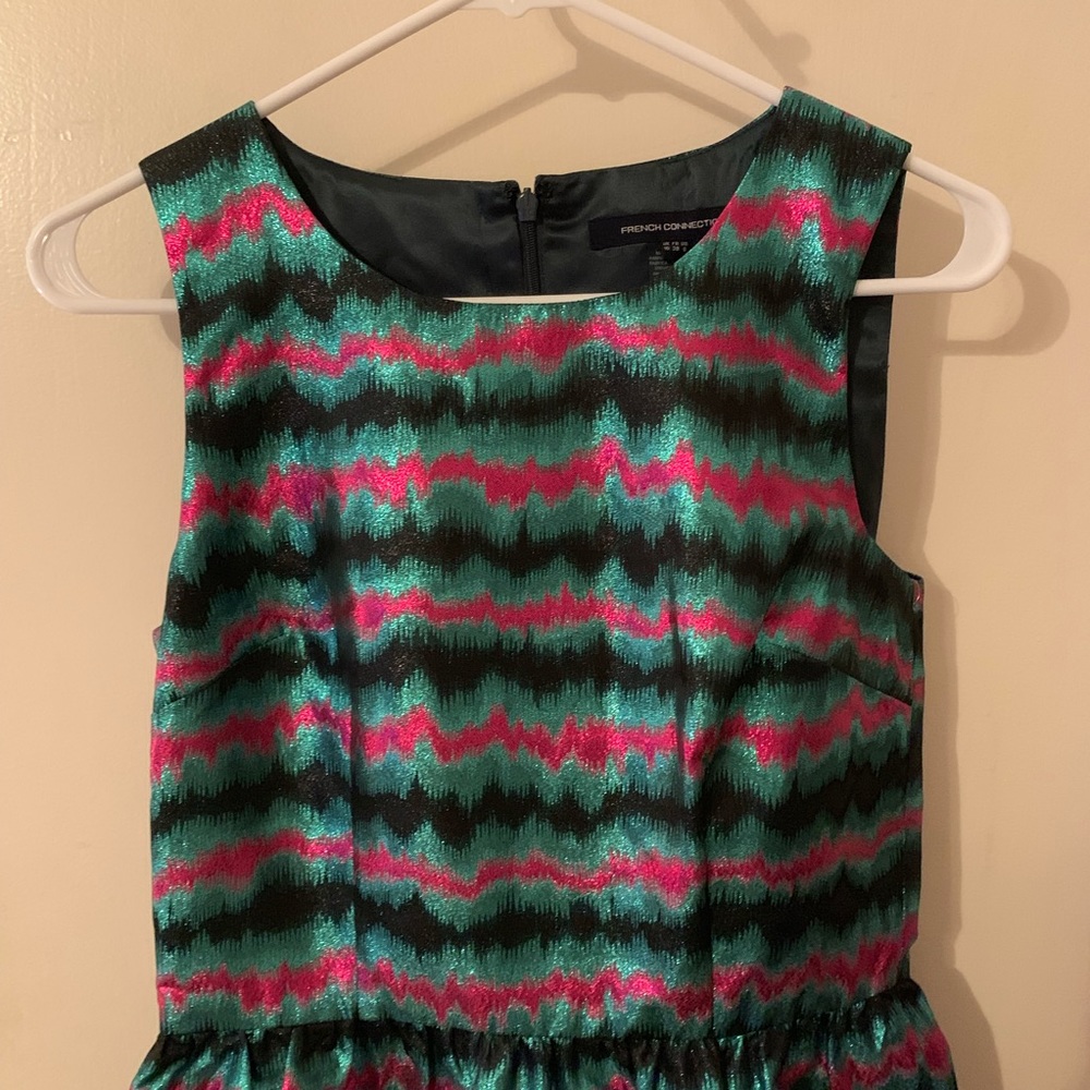 Gorgeous French Connection Cocktail Party Dress - Picture 3 of 7